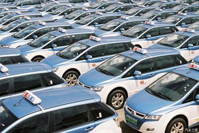 深圳推出2萬新增汽車指標，購新能源車補貼1萬元，促進汽車消費與綠色出行